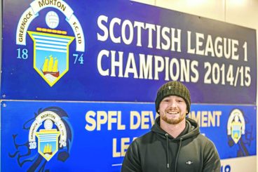 Strapp returns to Scottish club