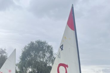 Sailors visit Sandbank Primary