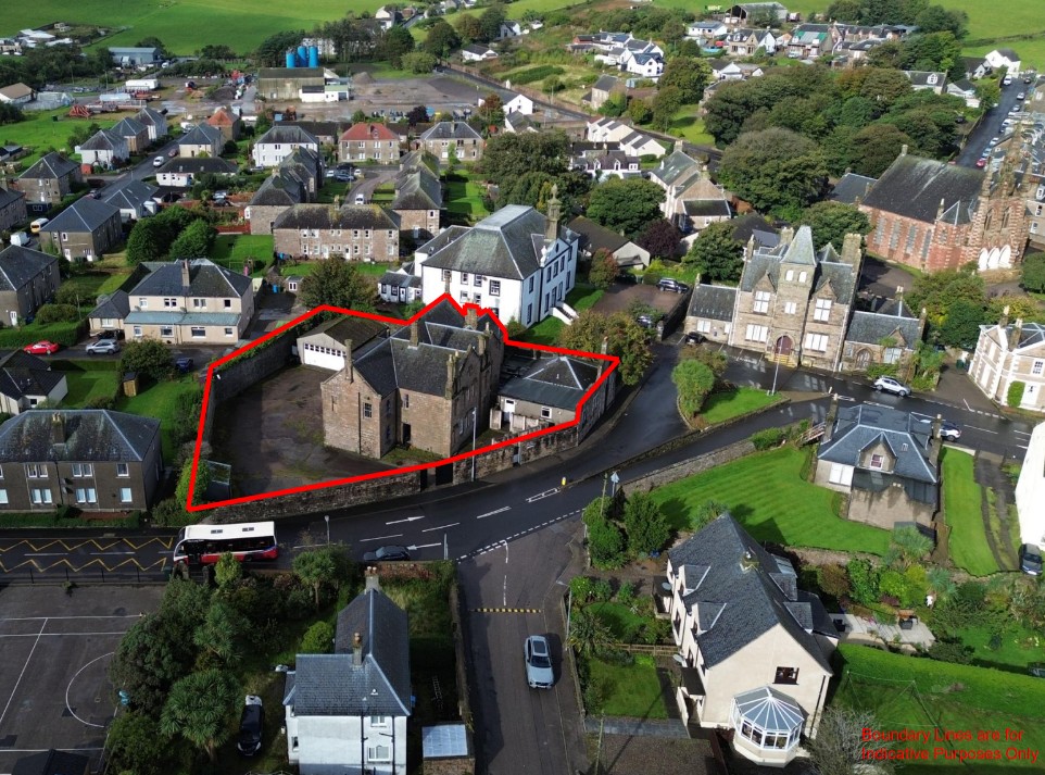 Campbeltown police station up for auction