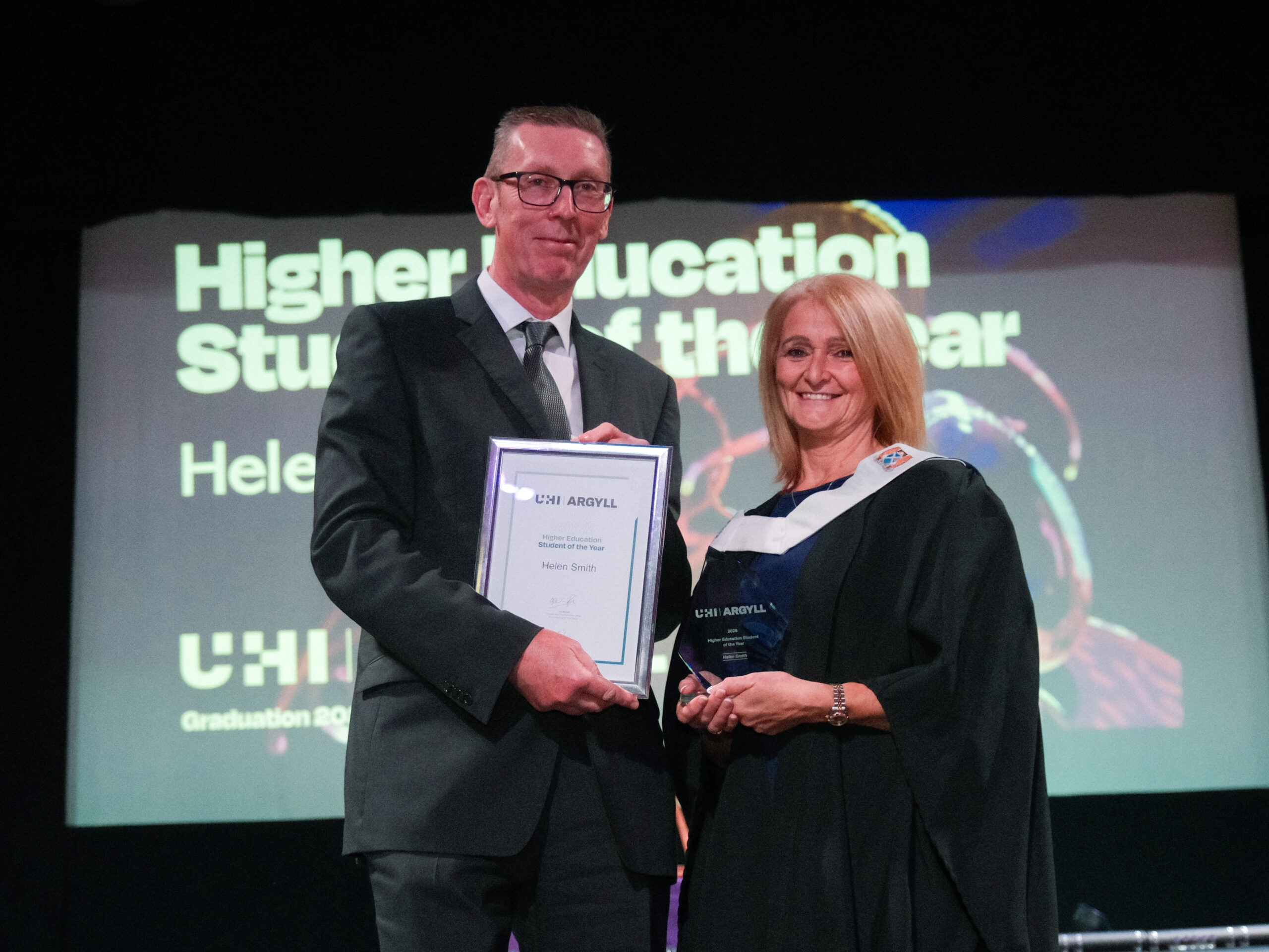 Dunoon graduate wins top honour
