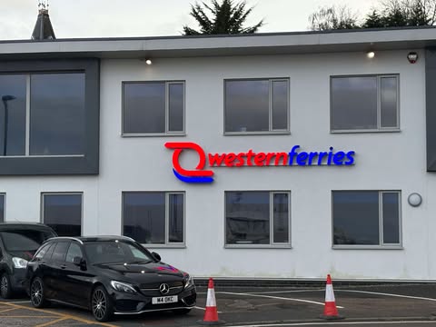 Ticketing row erupts Between CalMac and Western Ferries