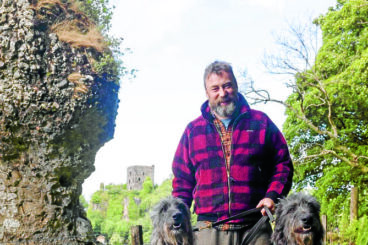 Star authors to launch new Scottish dog book at Dunoon event