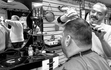 ‘I want to bring classes here to Rothesay’ – Syrian barbers want to give back to Brandanes