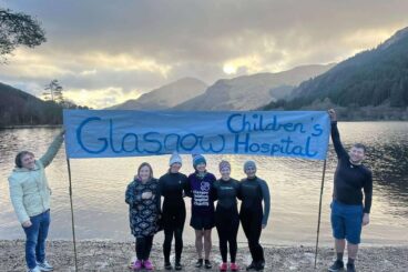 Dunoon mum takes icy Loch Eck dip to thank Children’s Hospital