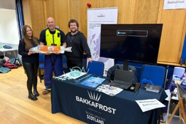 Hundreds of Cowal pupils dive into marine careers at Dunoon STEM event