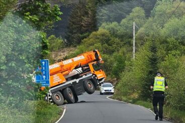 No injuries after crane leaves road