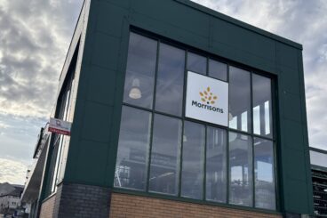 Dispute over food bank donations at Dunoon Supermarket