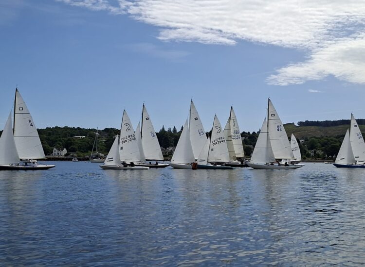 Light winds return for Holy Loch Sailing Club’s crew races