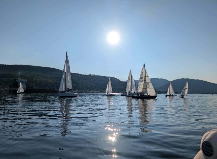 Wind woes hampers Holy Loch races