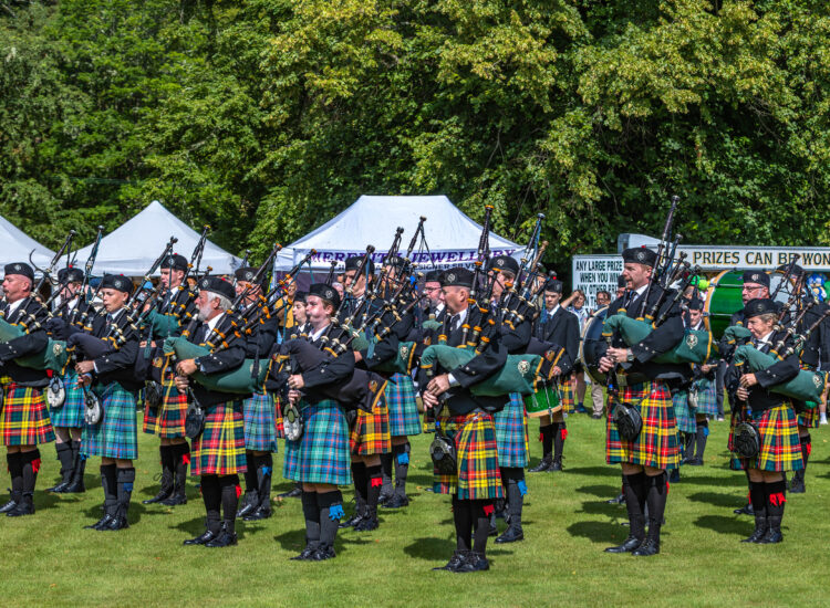 Top pipers compete at Inveraray Highland Games