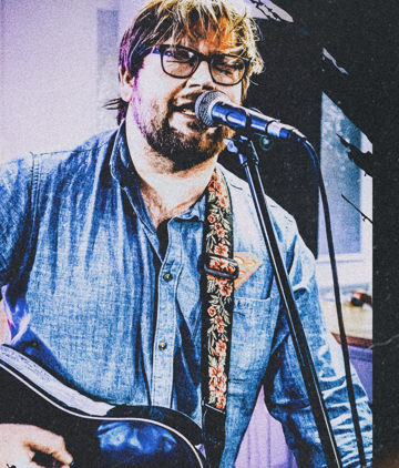 Dunoon musician Liam Somerville returns to Sandbank stage