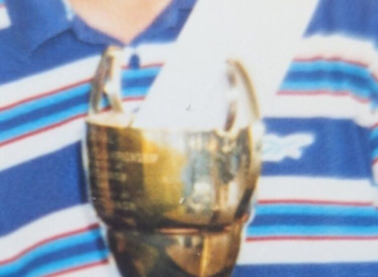 Cowal Golf Club appeals for help to reclaim missing junior trophies