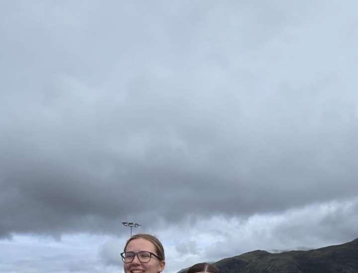 Cowal duo win Single Team Cup